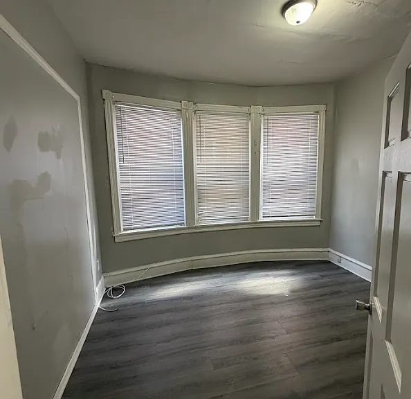 413 N Redfield St — Photo 14