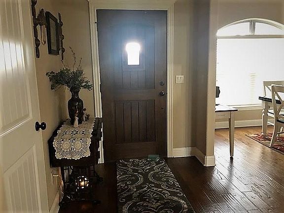 2nd image of 463 S Browning Cir