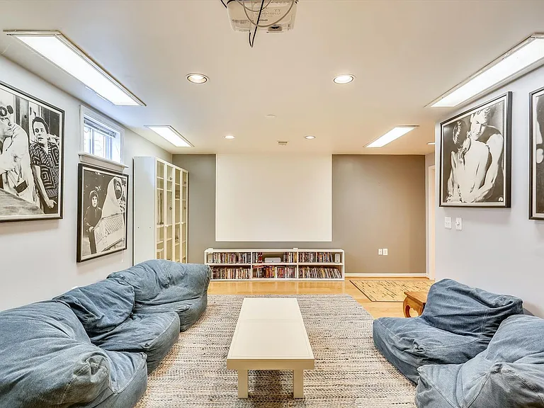 1755 Glastonberry Rd — Photo 43