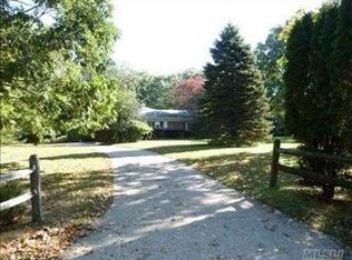 1720 Sagg Rd, Sag Harbor, NY 11963