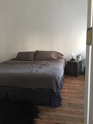 Rented by Grand & Co. | media 6