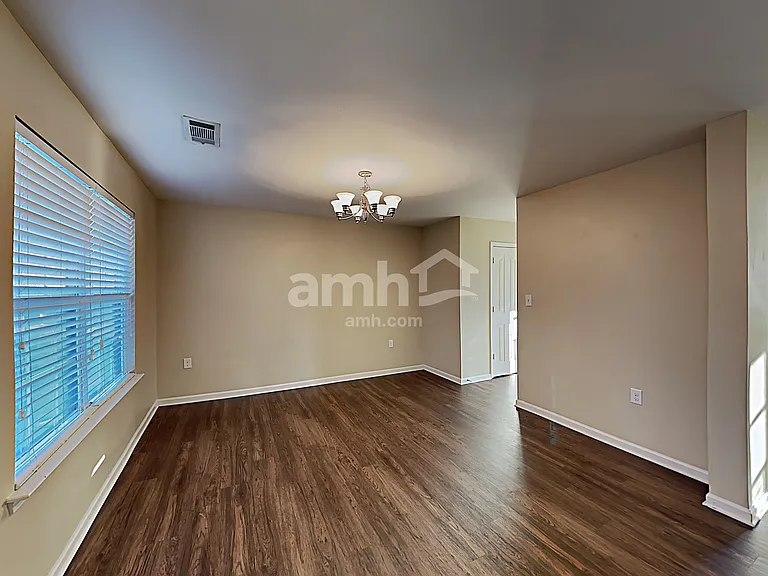 2848 Tall Oaks Dr — Photo 8