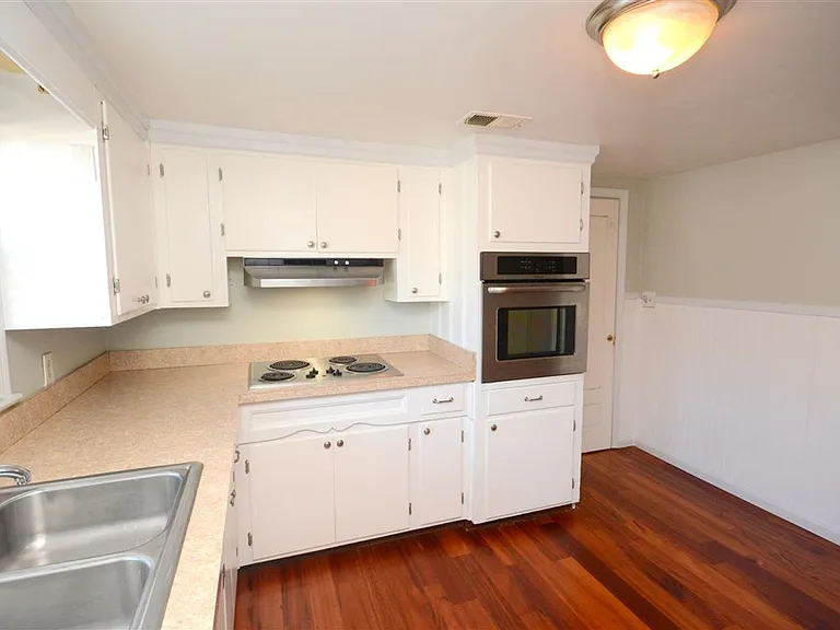 406 High Point Ave — Photo 13