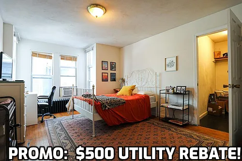 4-6 Farrington Ave #3 Photo 1