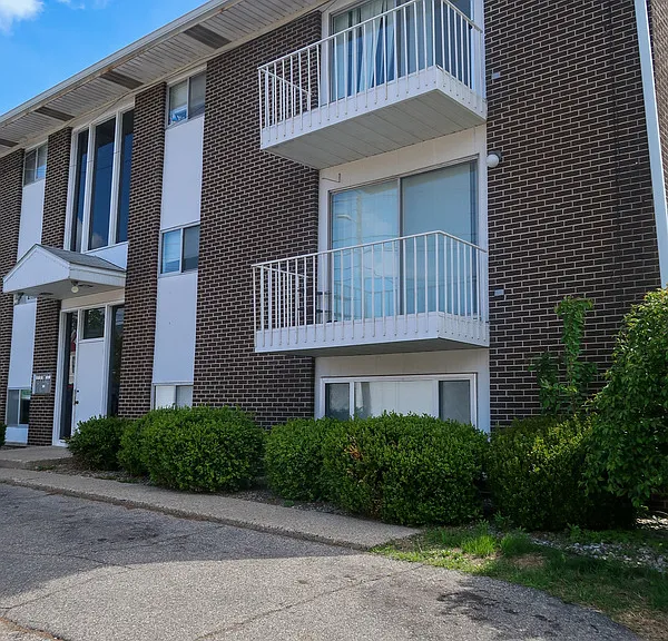 321 Fountain St NE #5 — Photo 2