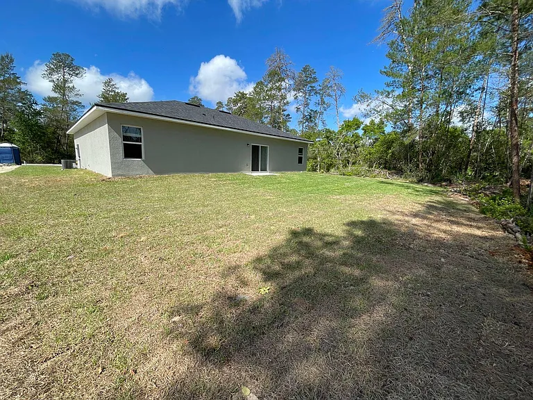 SW 29th Avenue Rd — Photo 3