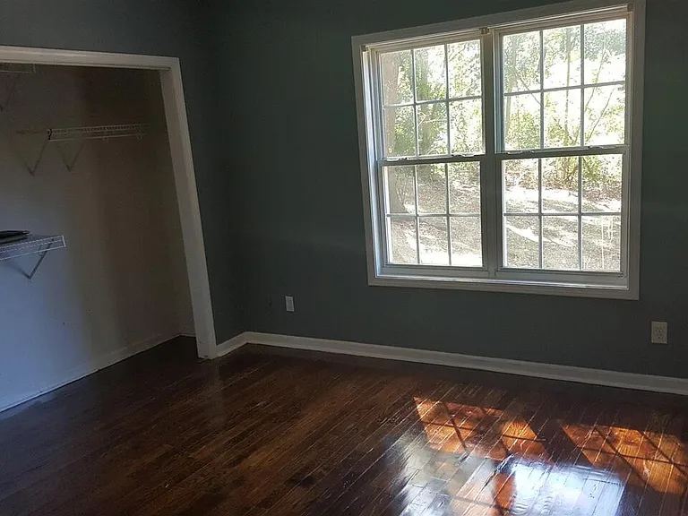 854 Ridge Ave NW #A — Photo 3