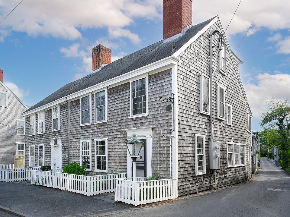 2nd image of 29 Fair St