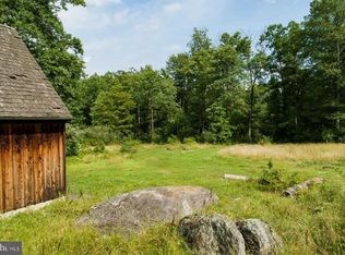 188 Roaring Rocks Rd, Upper Black Eddy, PA 18972