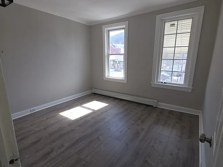 1107 Muhlenberg St — Photo 10