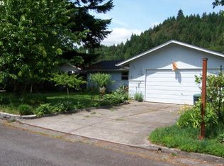 47767 W 1st St, Oakridge, OR