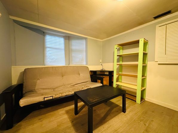2 bedroom rental in Vancouver — photo 12