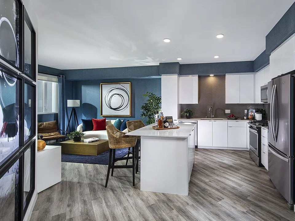 Neptune Marina apartments community photo