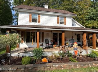 624 River Rd, Clarksburg, MA 01247