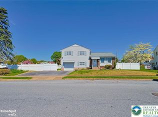 1572 Primrose Ln, Bethlehem, PA 18018
