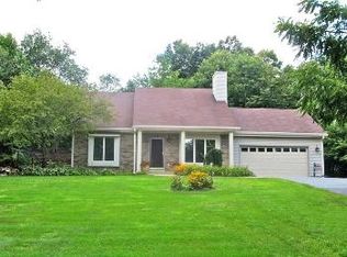 2978 Deerpath Rd, Lake Geneva, WI 53147