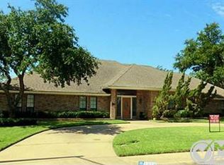 1329 Green Hills Ct, Duncanville, TX 75137