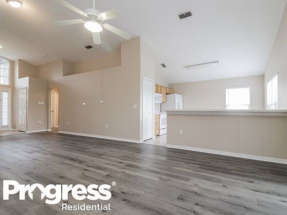 5th image of 14216 Colonial Lakes Dr