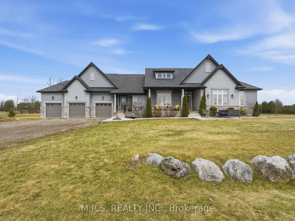 20 Chesswood Trl, Hamilton, ON L8N 2Z7