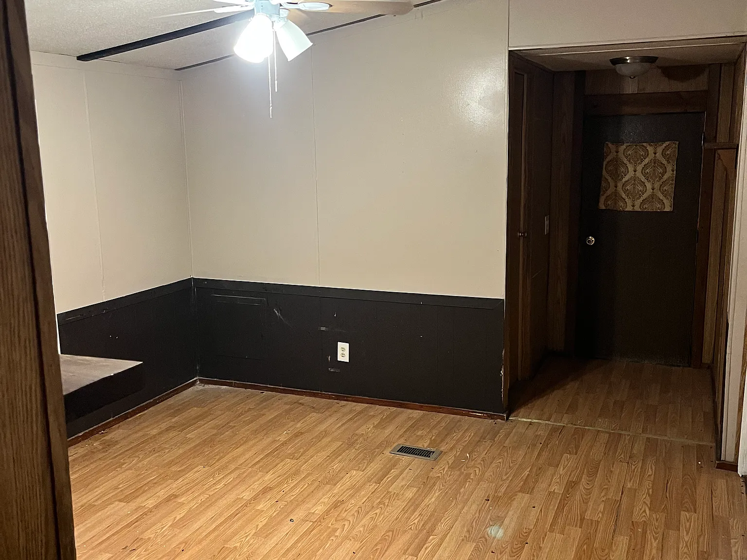 3 bed, 1152 sqft, $1,100 — Photo 4