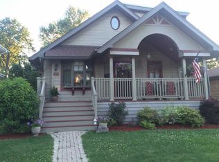 270 N Walnut St, Elmhurst, IL 60126