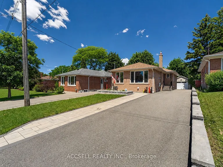 10 Sylla Ave — Photo 2