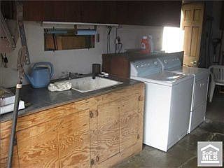 5th image of 10542 Memphis Ave