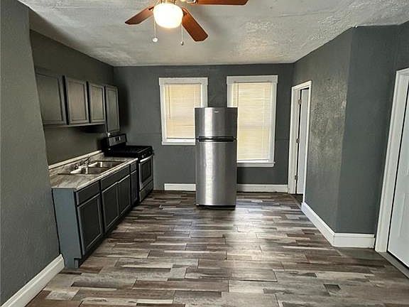 2nd image of 1130 E 68th St #1
