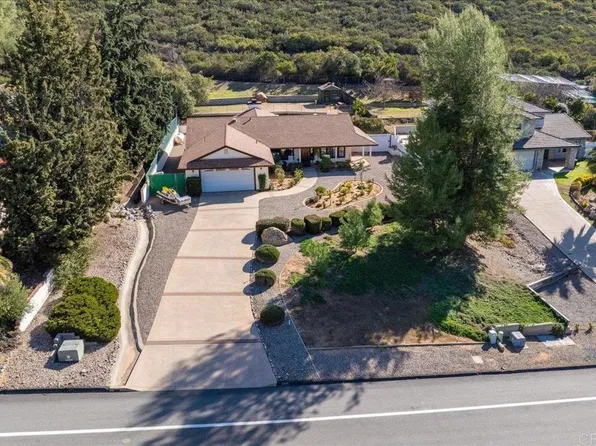 24335 Watt Rd, Ramona, CA 92065