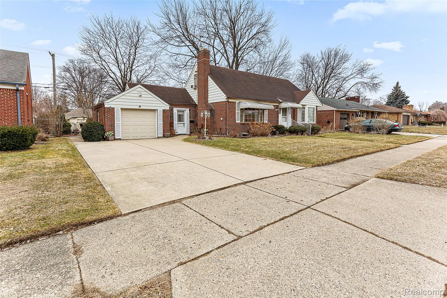 17980 Homer St photo 1