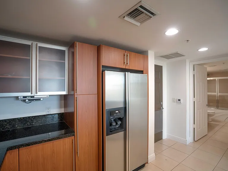 610 Clematis St #528 — Photo 3