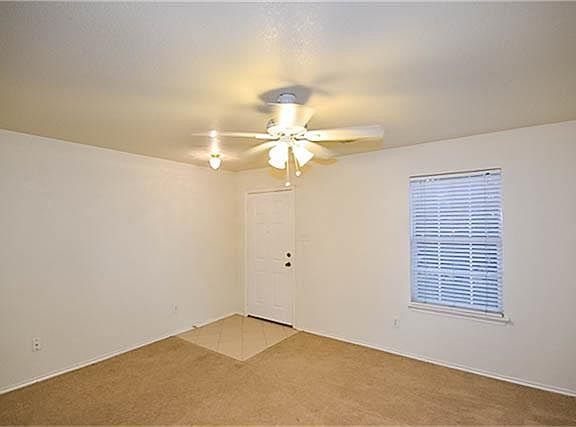 3rd image of 7818 Chatham Springs Ln