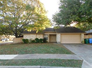 1611 Dove Haven Dr, Pflugerville, TX 78660