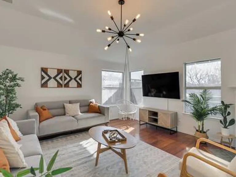 Falcon Ridge Dr — Photo 17