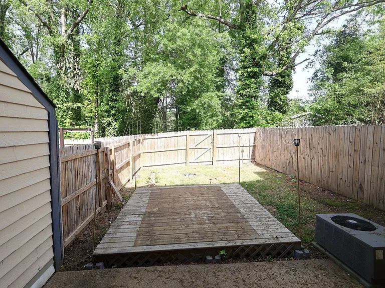 7843 Provincetown Dr — Photo 14