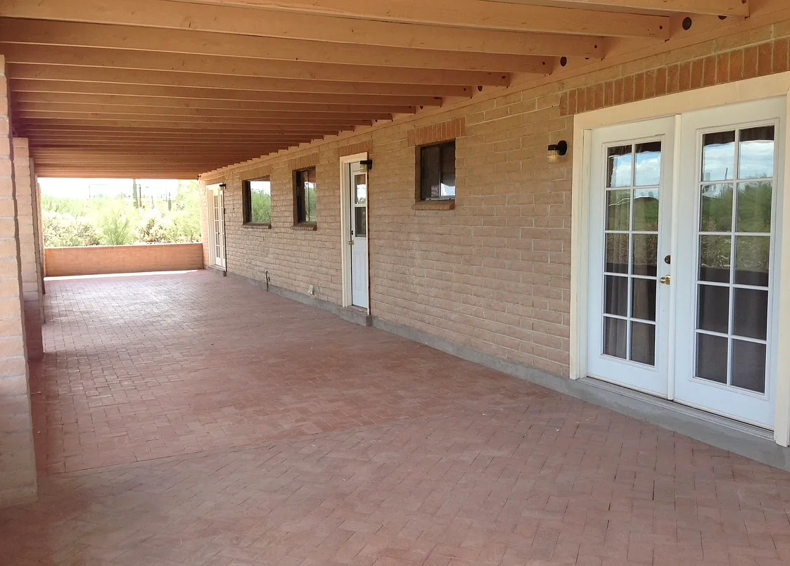 4 bed, 2.5 bath, 3549 sqft, $3,380 — Photo 4