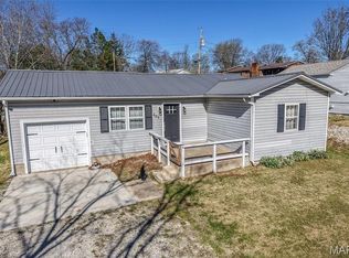 205 N Waller St, Crocker, MO 65452