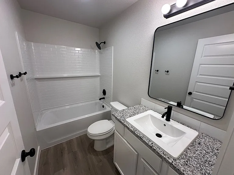 10403 Ruse St — Photo 15