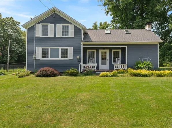 305 Howard Rd, Fulton, NY 13069