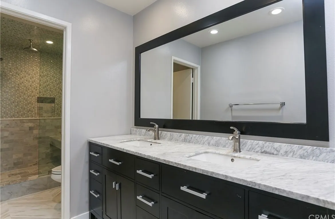 1 bed, 1399 sqft, $1,899 — Photo 3