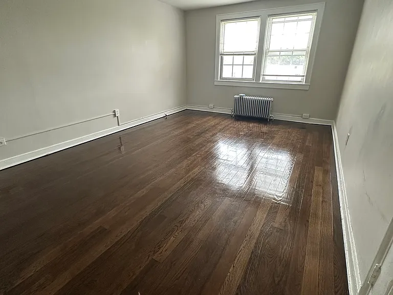 500-502 Alma Ter #4B — Photo 2