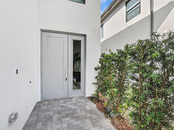 5th image of 8289 Royal County Down Road