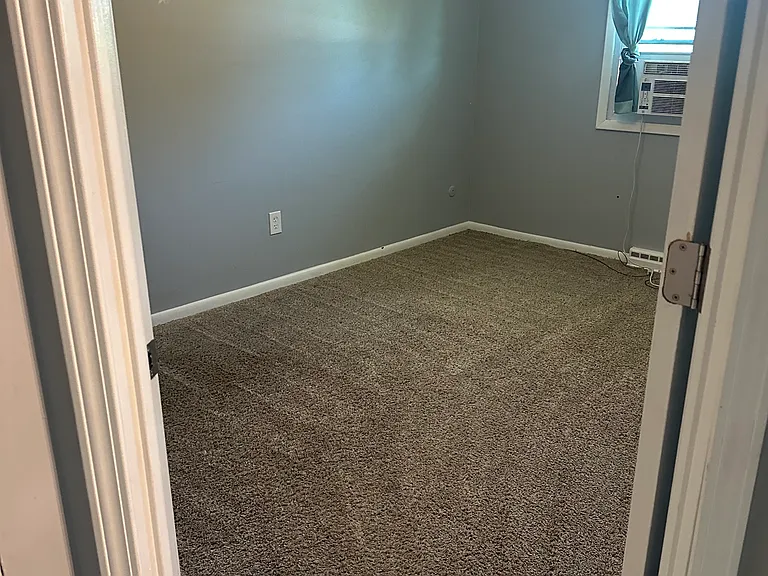 1537 Clearbrook Rd NW — Photo 6