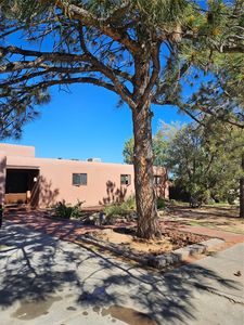 2575 Calle Delfino, Santa Fe, NM, 87505