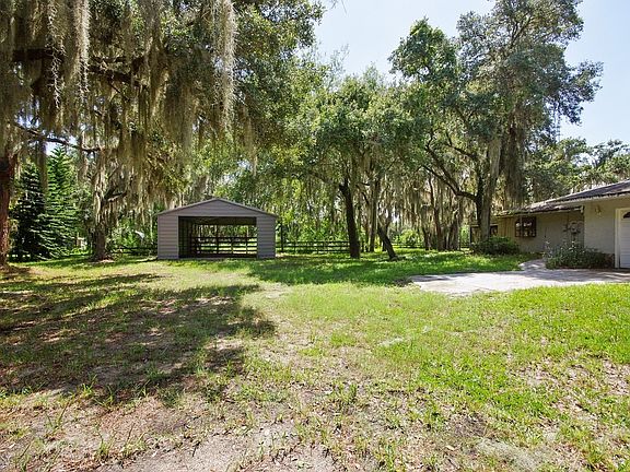 4th image of 7180 Briar Oak Dr