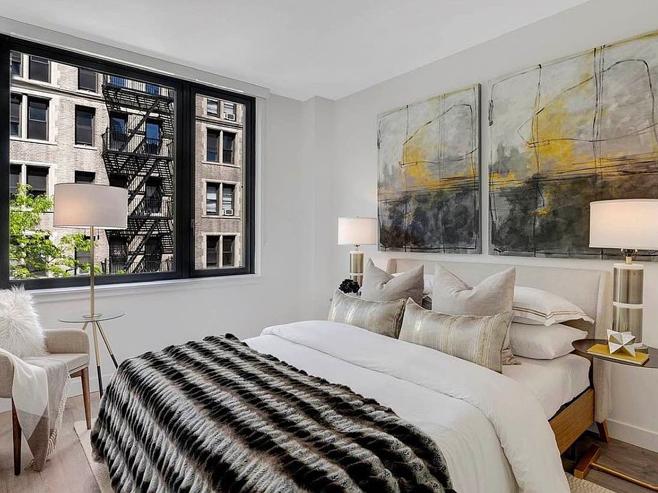 1st image of 350 45th St #3B