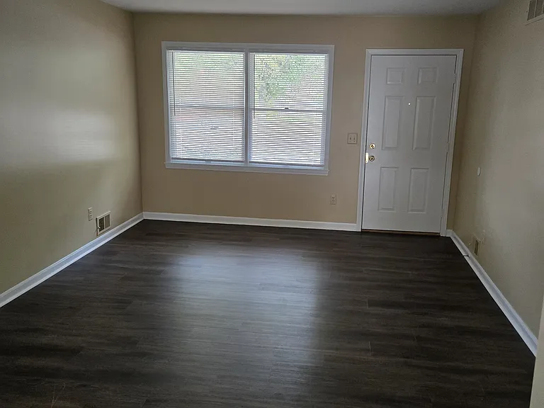 15535 E Eleven Mile Rd #6 — Photo 2