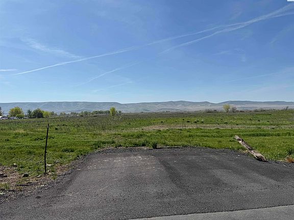 2nd image of W Johnson Rd Lot 4