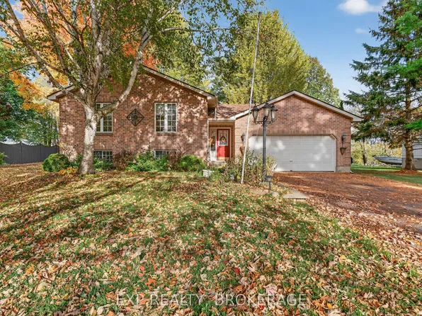 63 Southwood Cres, Greater Napanee, ON K7R 3L2