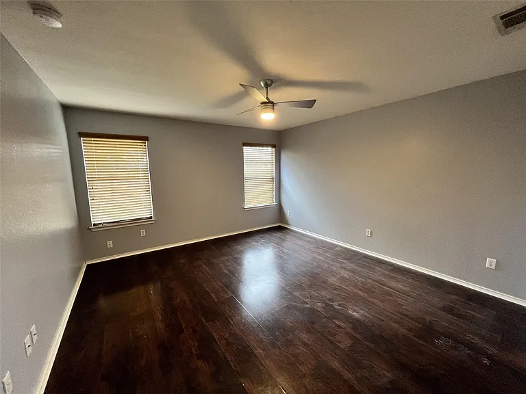 13501 Marie Ln — Photo 9